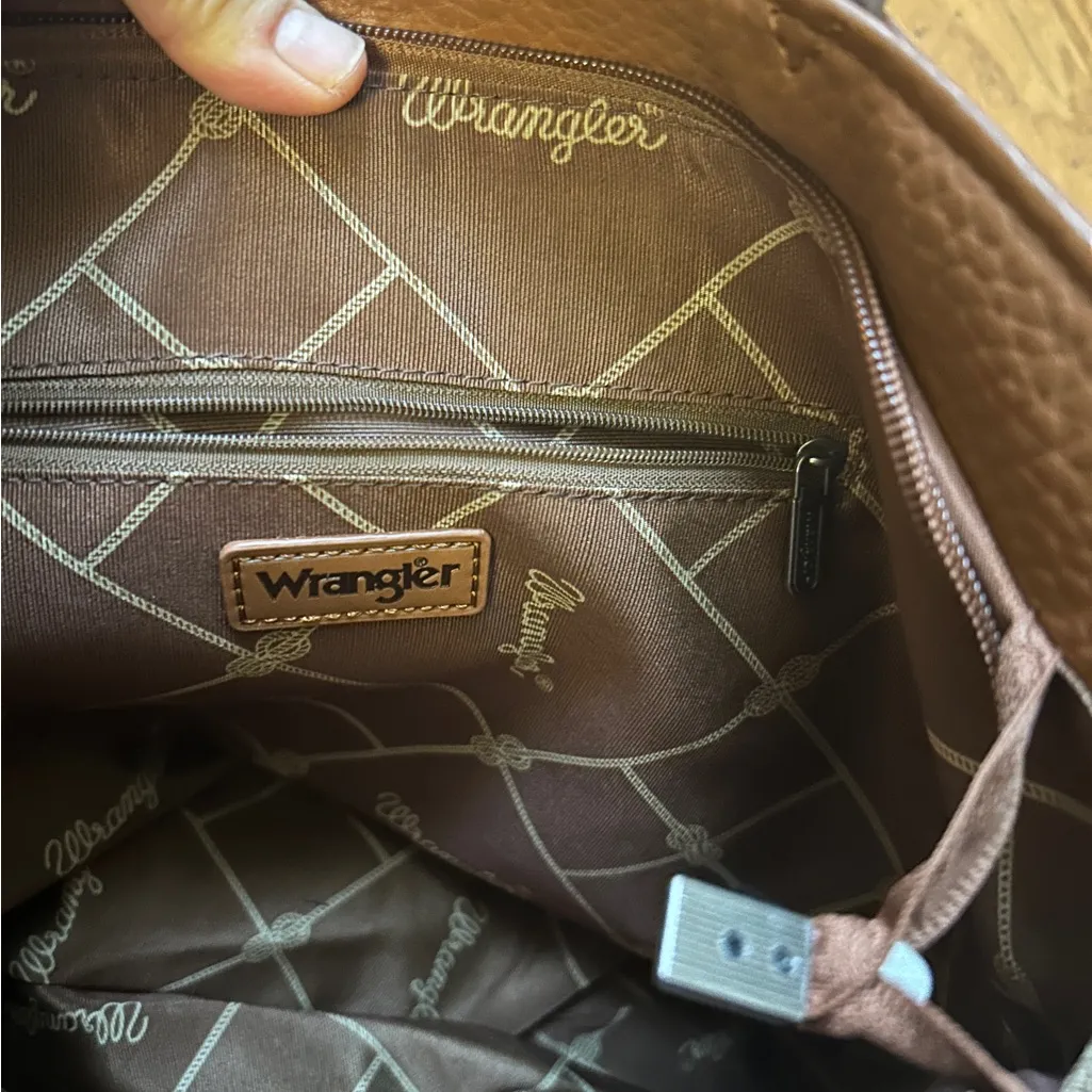 NWT Wrangler women Tote shoulder bag - Image 7