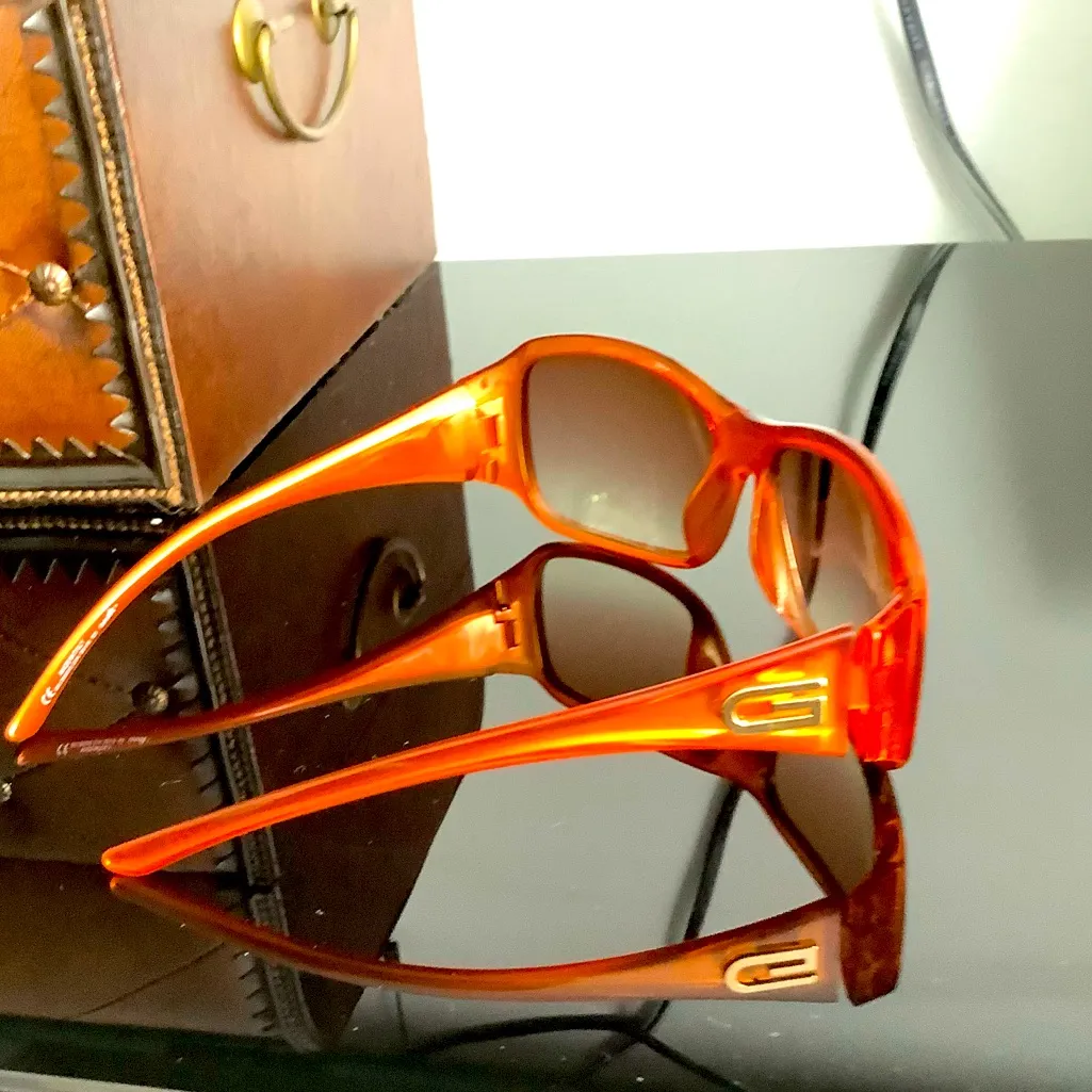 NICE GUCCI ladies sunglasses ☀️☀️ - Image 7