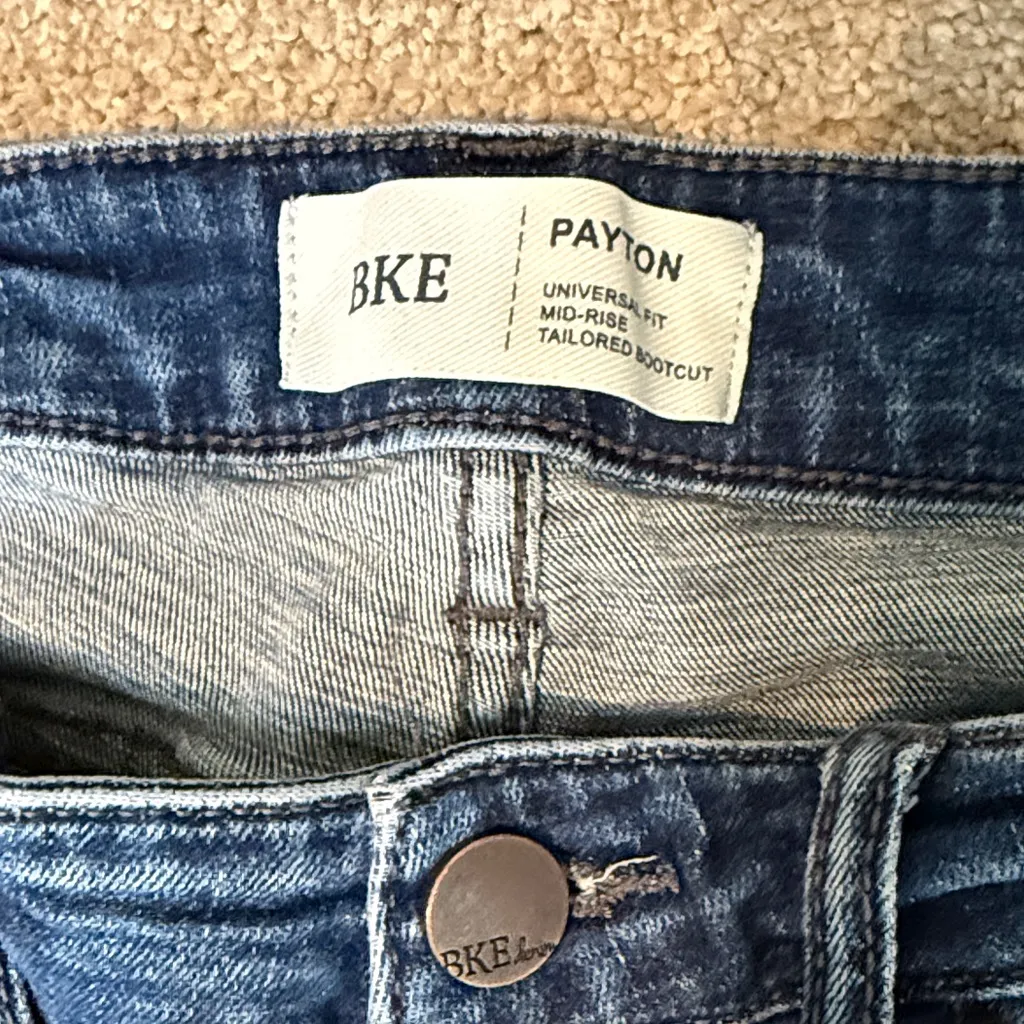 BKE Payton Medium Wash Mid Rise Tailored Bootcut Jeans Size 27 - Image 3
