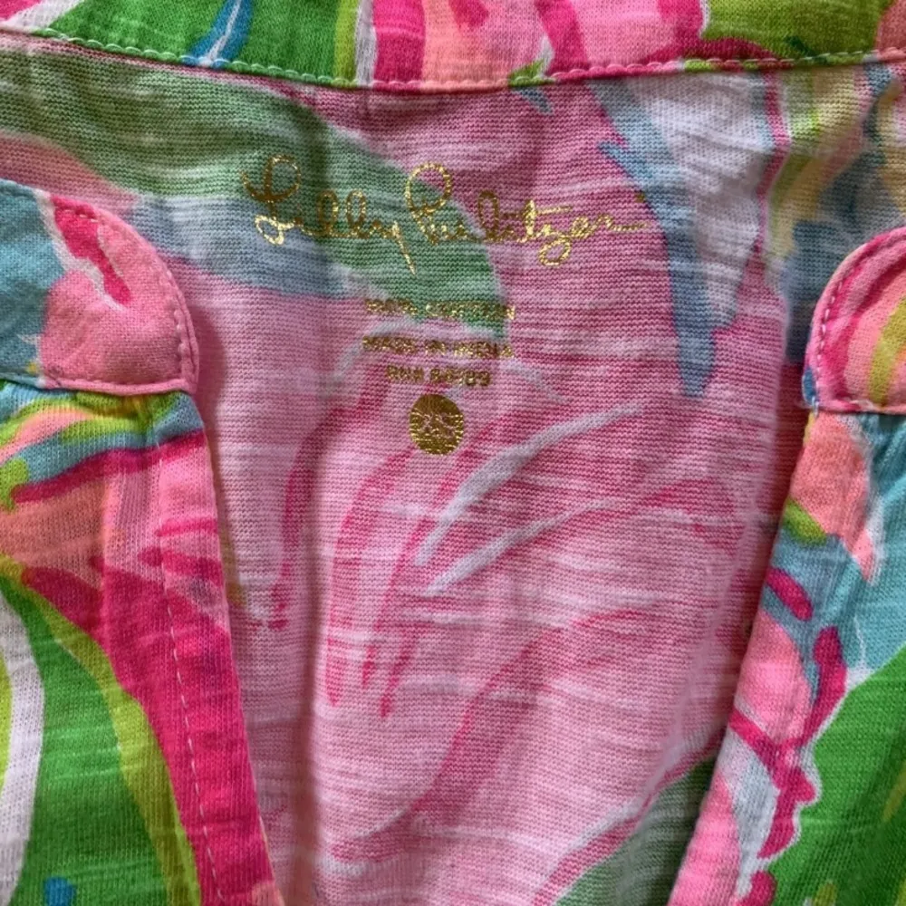 Lilly Pulitzer Pink Elephant Top XS Small Flaw See Photo Gorgeous Vibrant colors - Image 3