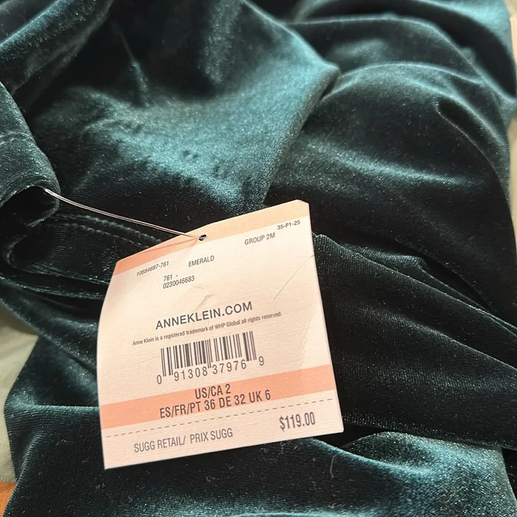 NWT ANNE KLEIN Wrap Stretch Velvet Dress With Rhinestone Chain Buckle - Image 4