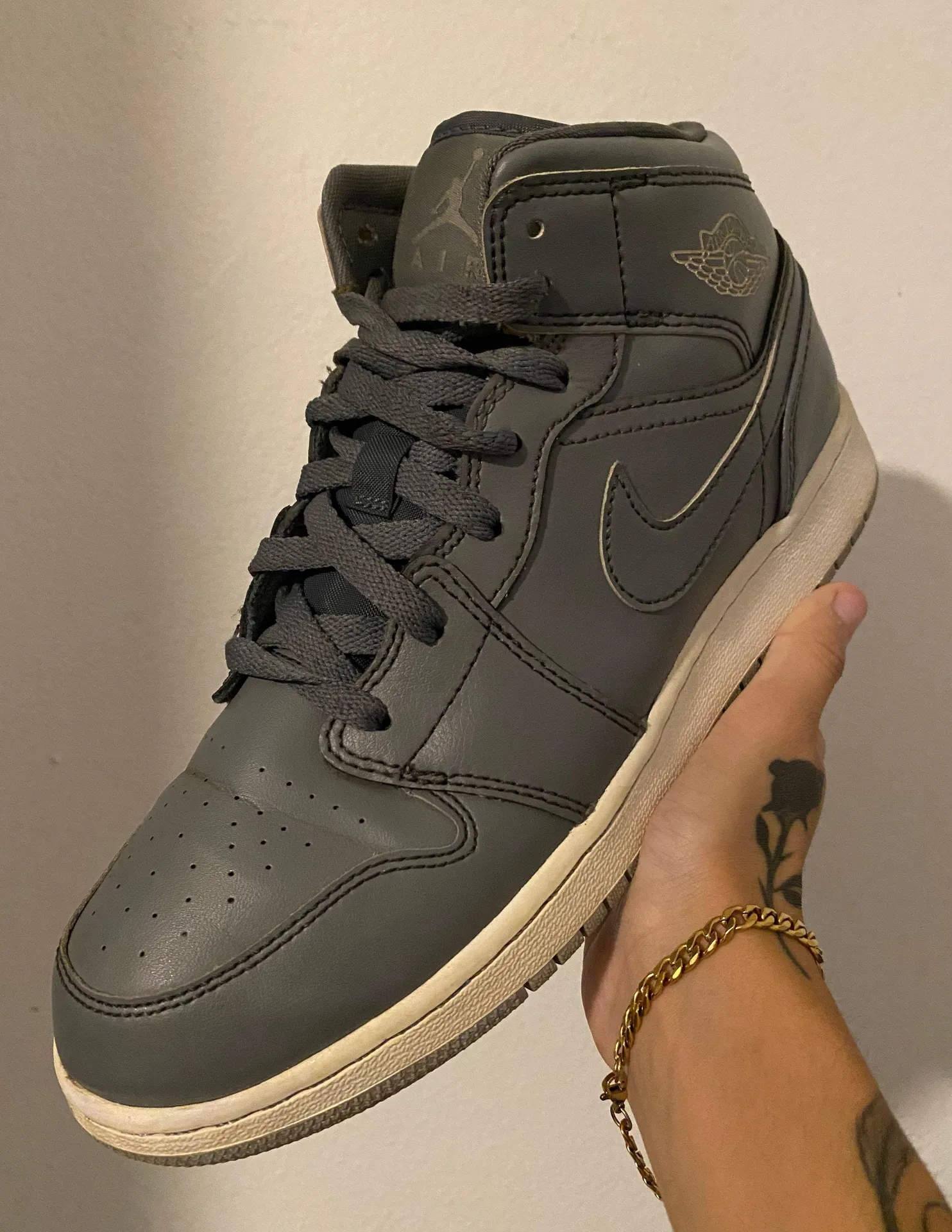 Air  1 Retro Mid GS ‘Cool Grey Wolf Grey’ - Image 2