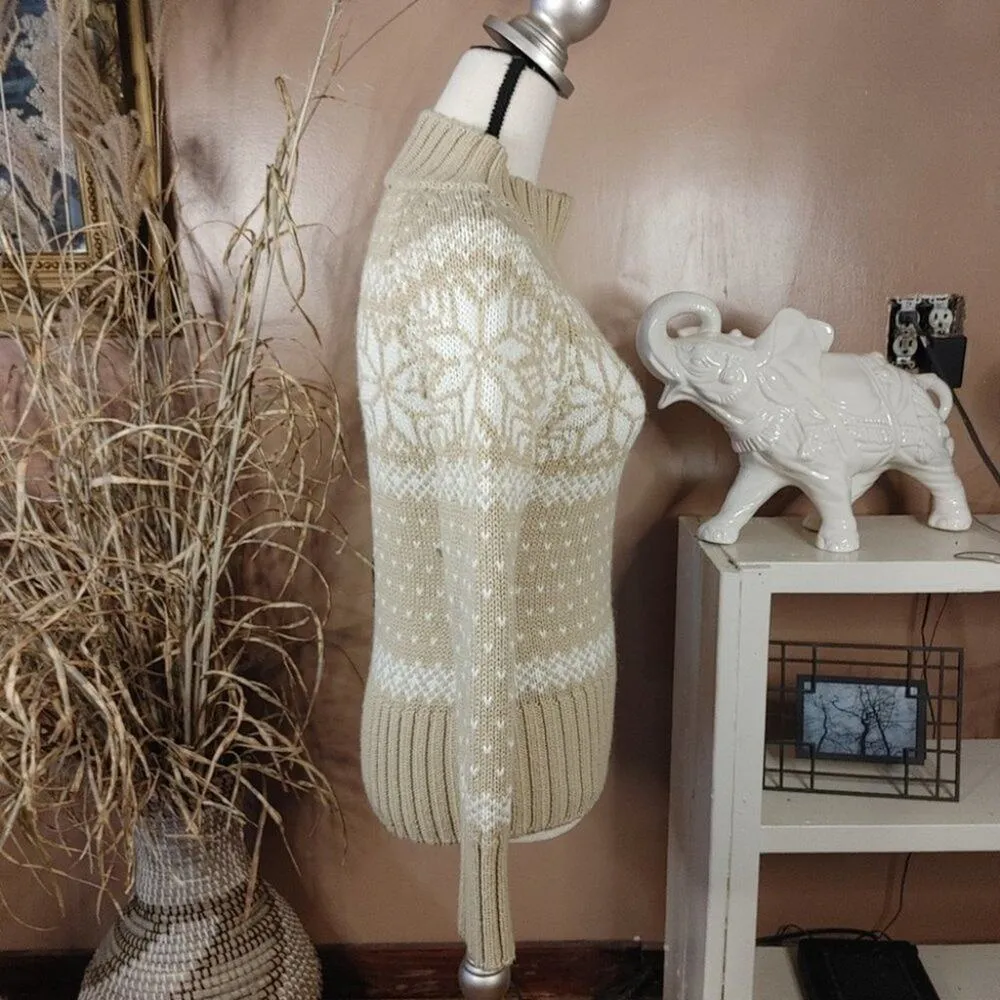 RN 59466 Tan Heart Neck Zipper Sweater Size Medium M Acrylic Snowflake - Image 9