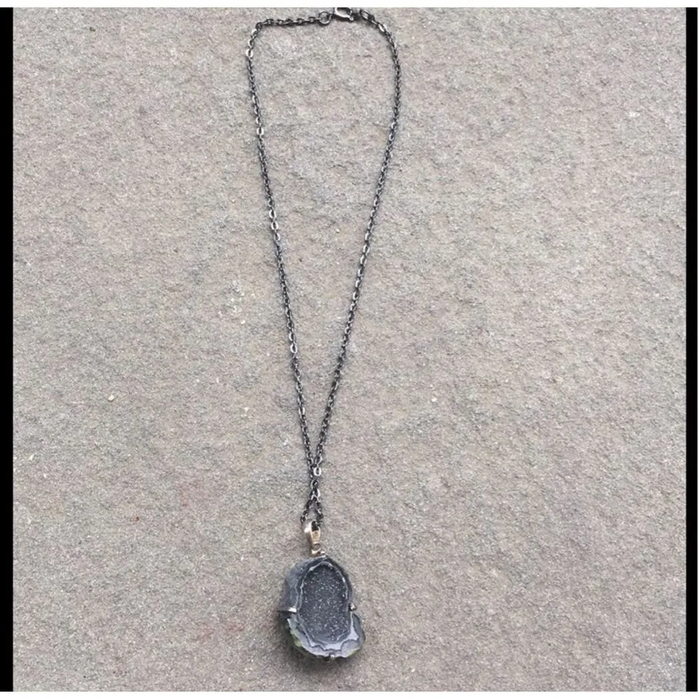 Tabasco Geode Black Crystal Sterling Silver necklace excellent condition Black - Image 3