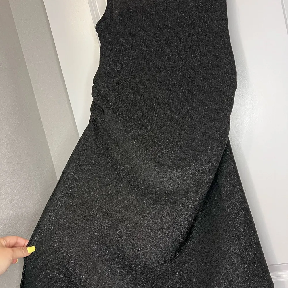 New h&m Black ruched midi dress #midi #blackdress - Image 2