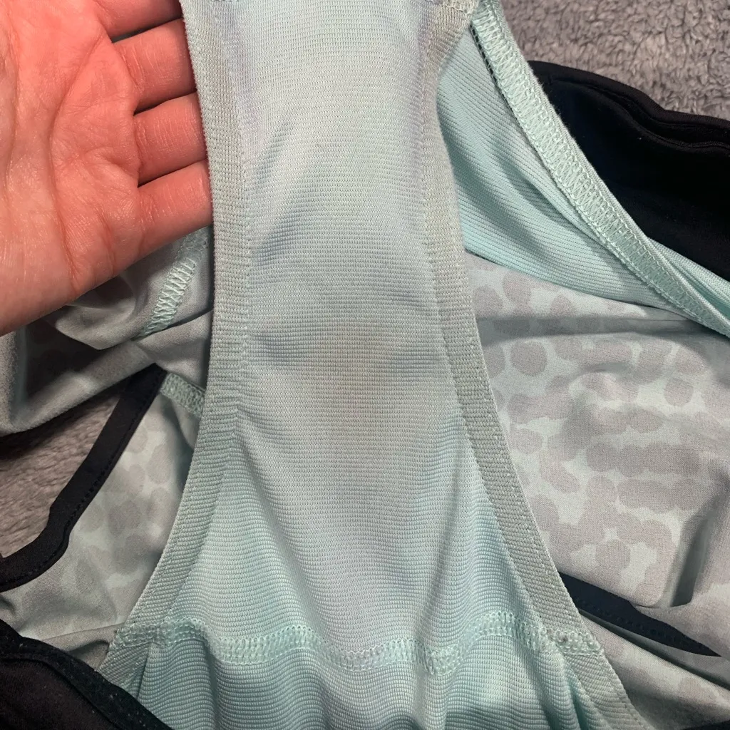 Lululemon mint shorts size 10 leopard print - Image 6