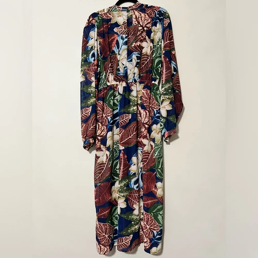 UMGEE sz small long sleeve wrap dress or cover up with pockets thin keyhole back - Image 3
