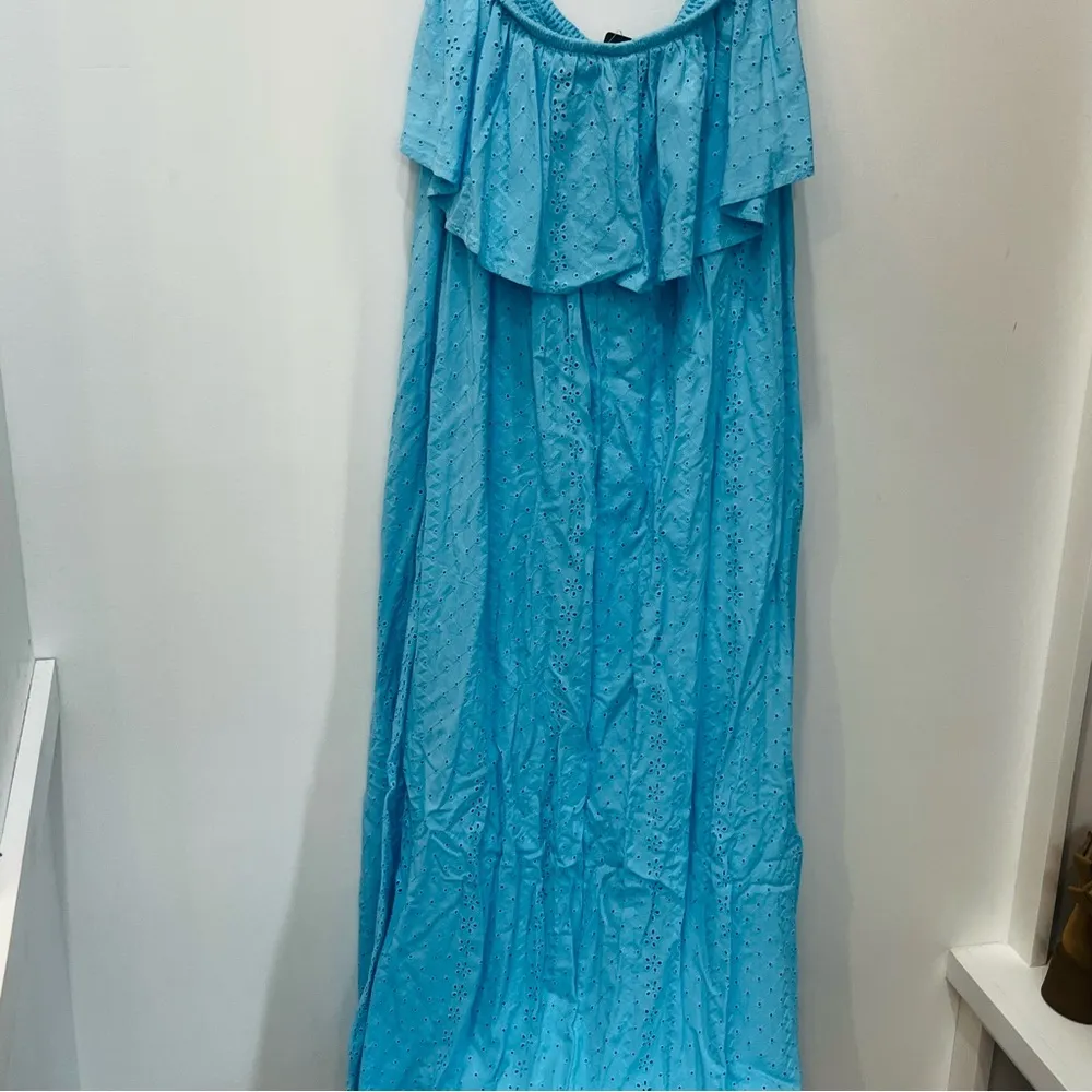 NWT Torrid Maxi Eyelet Strapless Smocked Bodice Denier Dress Blue 2 2X - Image 7