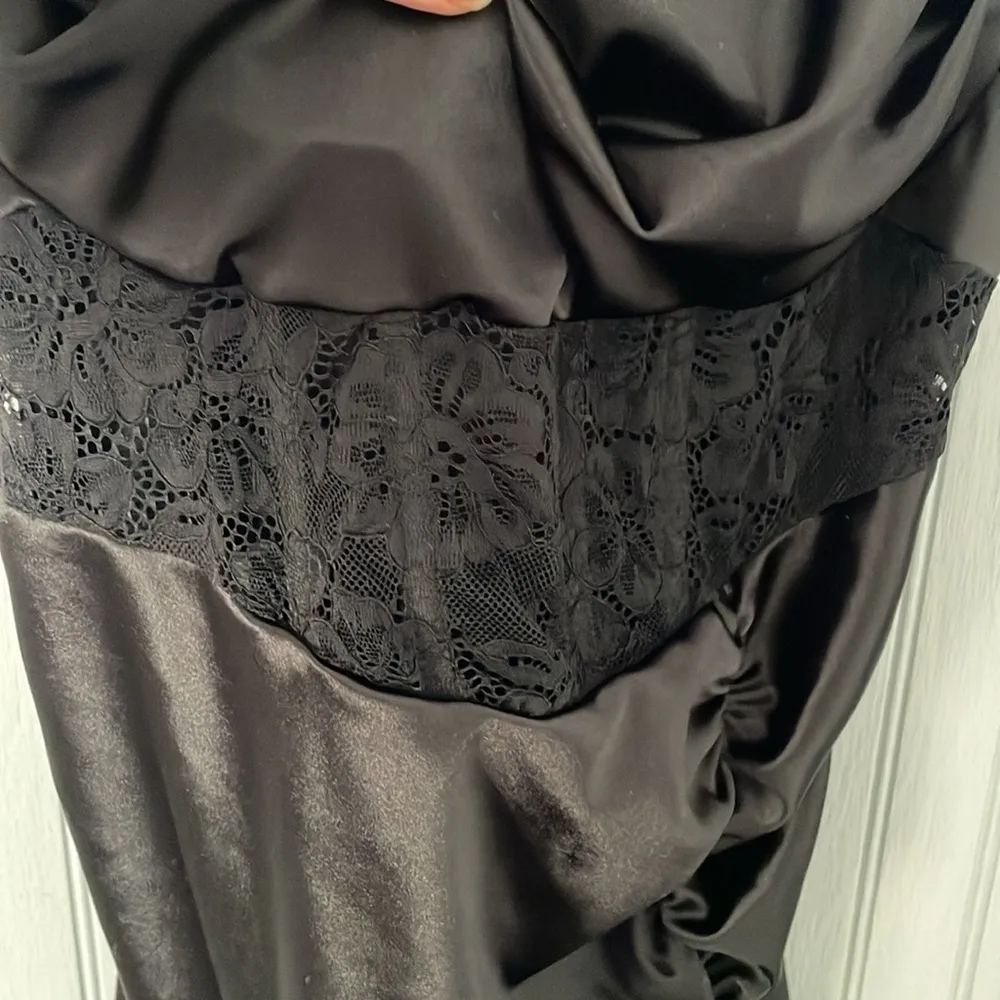 Effordram Black Spaghetti Strap Sexy Black Asymmetrical Silky Lace Dress | Large - Image 3