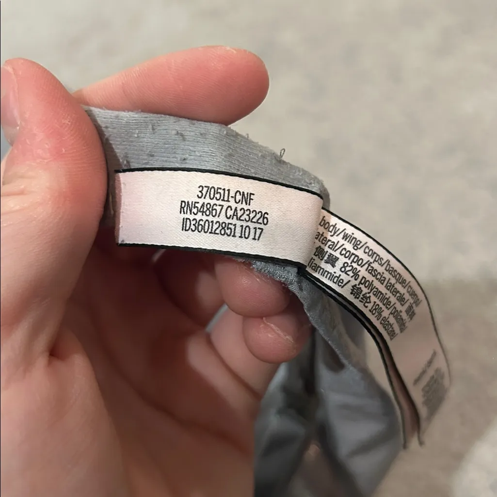 VS metallic sparkly bra - Image 5