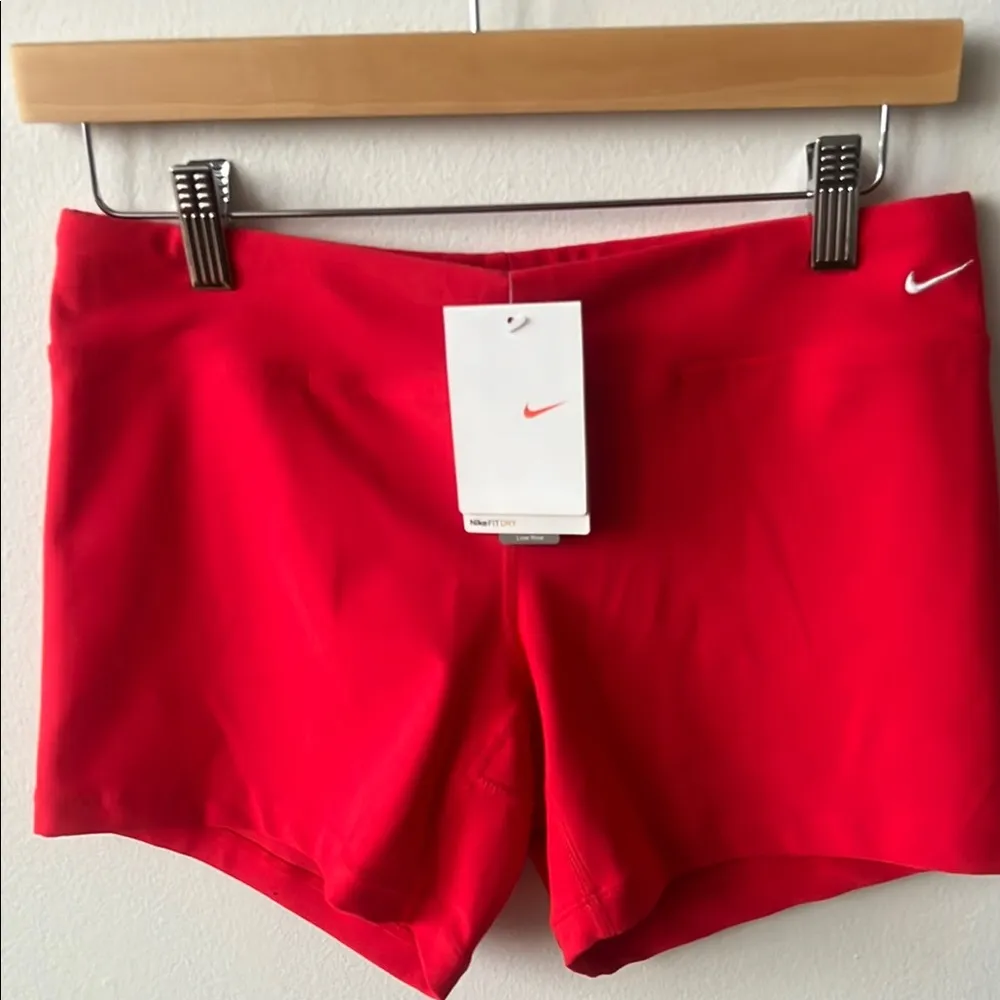 Nike FIT DRY Low Rise Women's Shorts Sz Medium NWT - Image 4