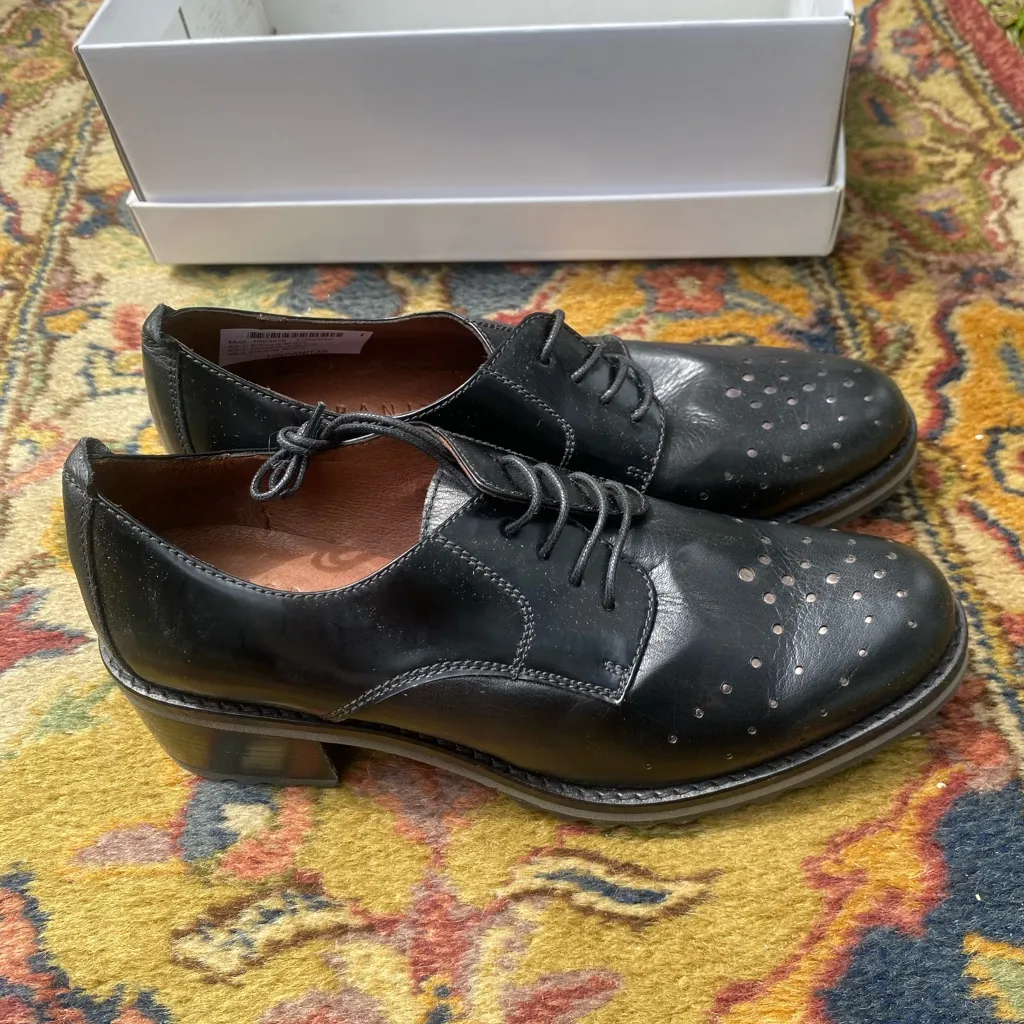 Hispanitas Black Leather Women's Loafers Size 6 - Image 4