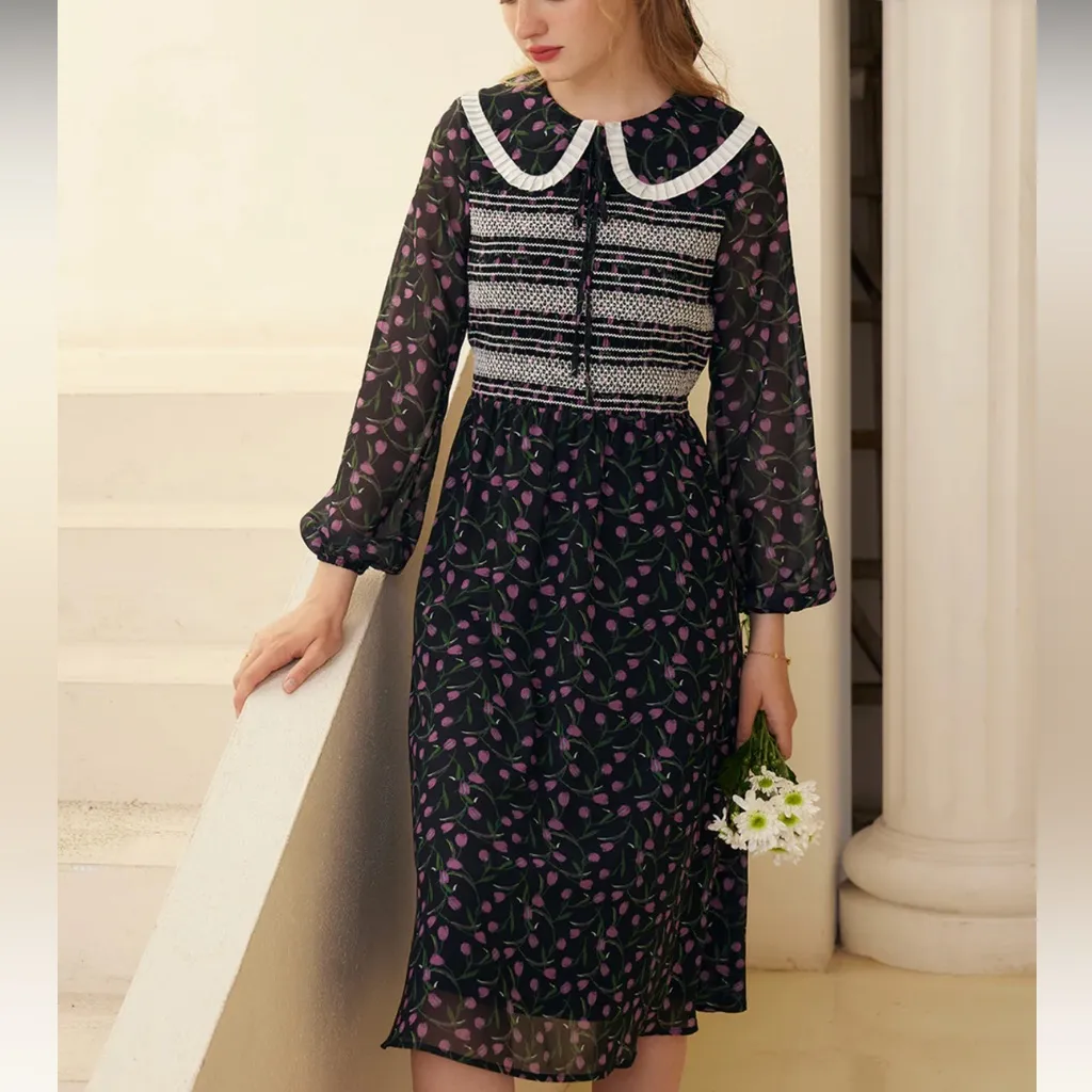 Simple Retro Black Purple Tulip Floral Smocked Midi Dress Peter Pan Collar
S - Image 6