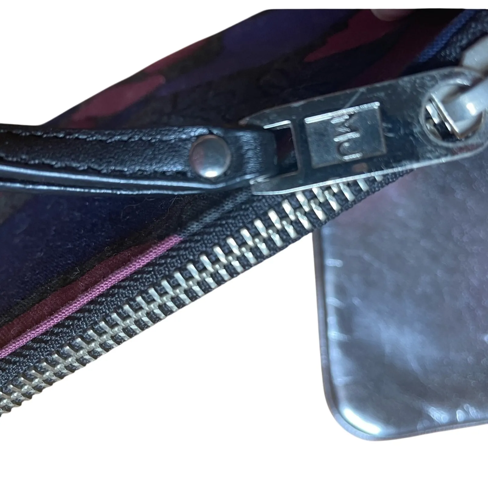 Bundle of 2 Vintage y2k Marc Jacobs Wristlet Clutch Purses - Image 4