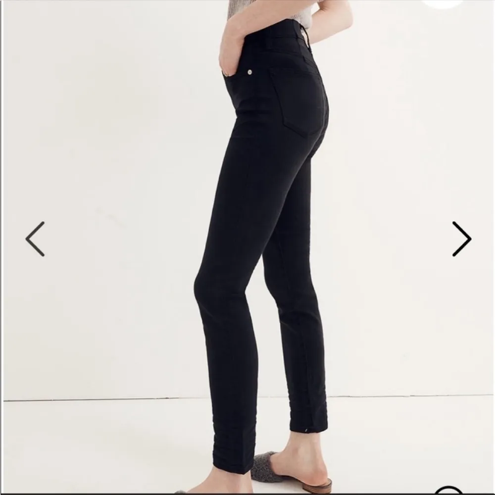 Madewell The Roadtripper Jeans in Bennett Black - Image 2
