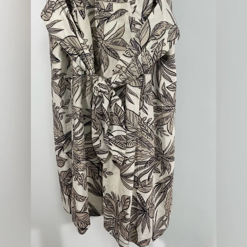 Vince Camuto Linen Blend Leaf Print Dress – Size 6 - Image 3