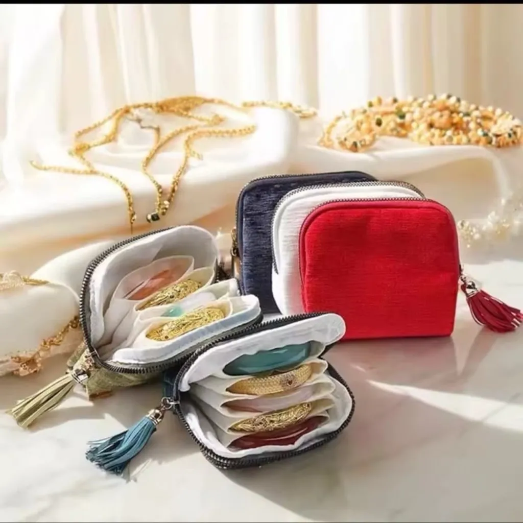 Gray Travel Jewelry Case, Velvet, 5 Separate Compartments ~NEW~ - Image 10