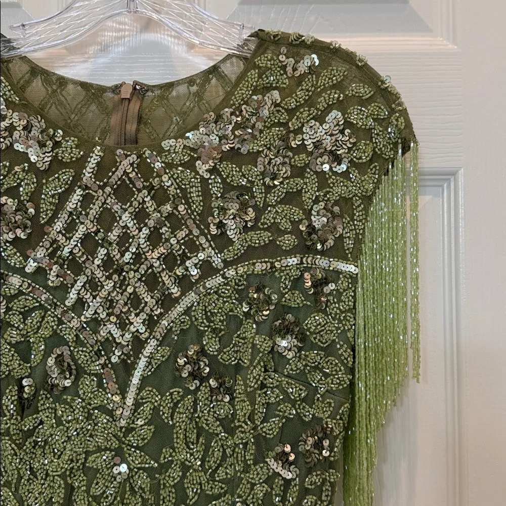 Mac Duggal 4908 Green High Neck Beaded Fringe Fitted Gown Size 6 NWT - Image 7