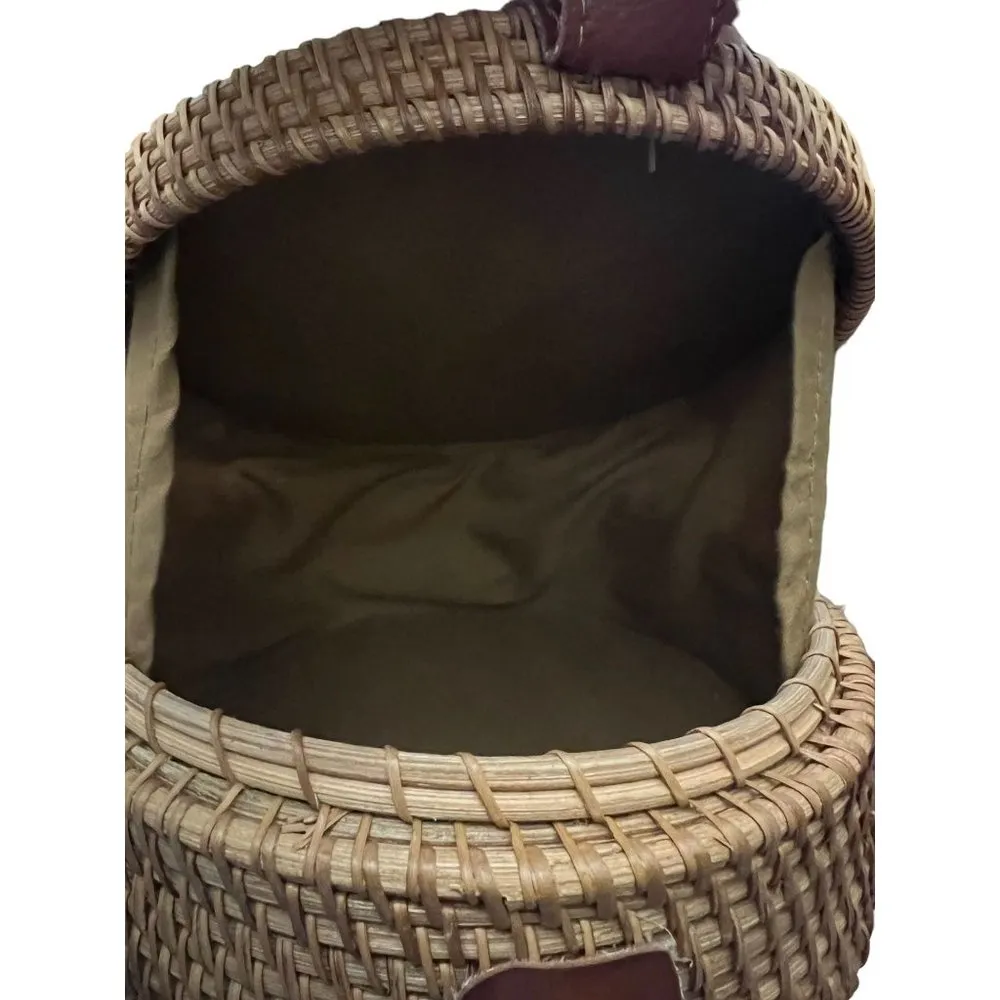 Woven Rattan Round Crossbody Purse Bag Leather Strap Snap Closure Cloth NWOT - Image 5