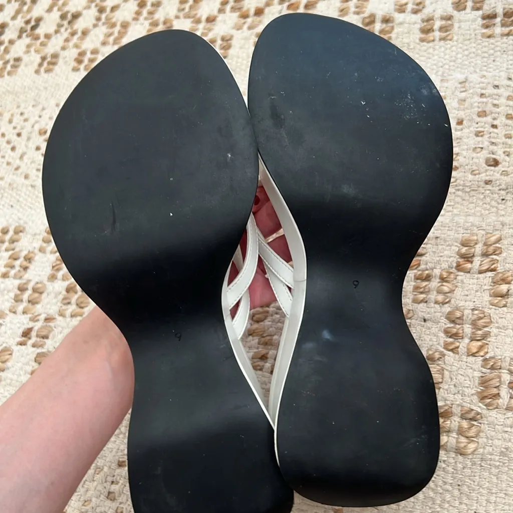 Jeffrey Campbell Year 3000 White Platform Sandals Size 9 - Image 9