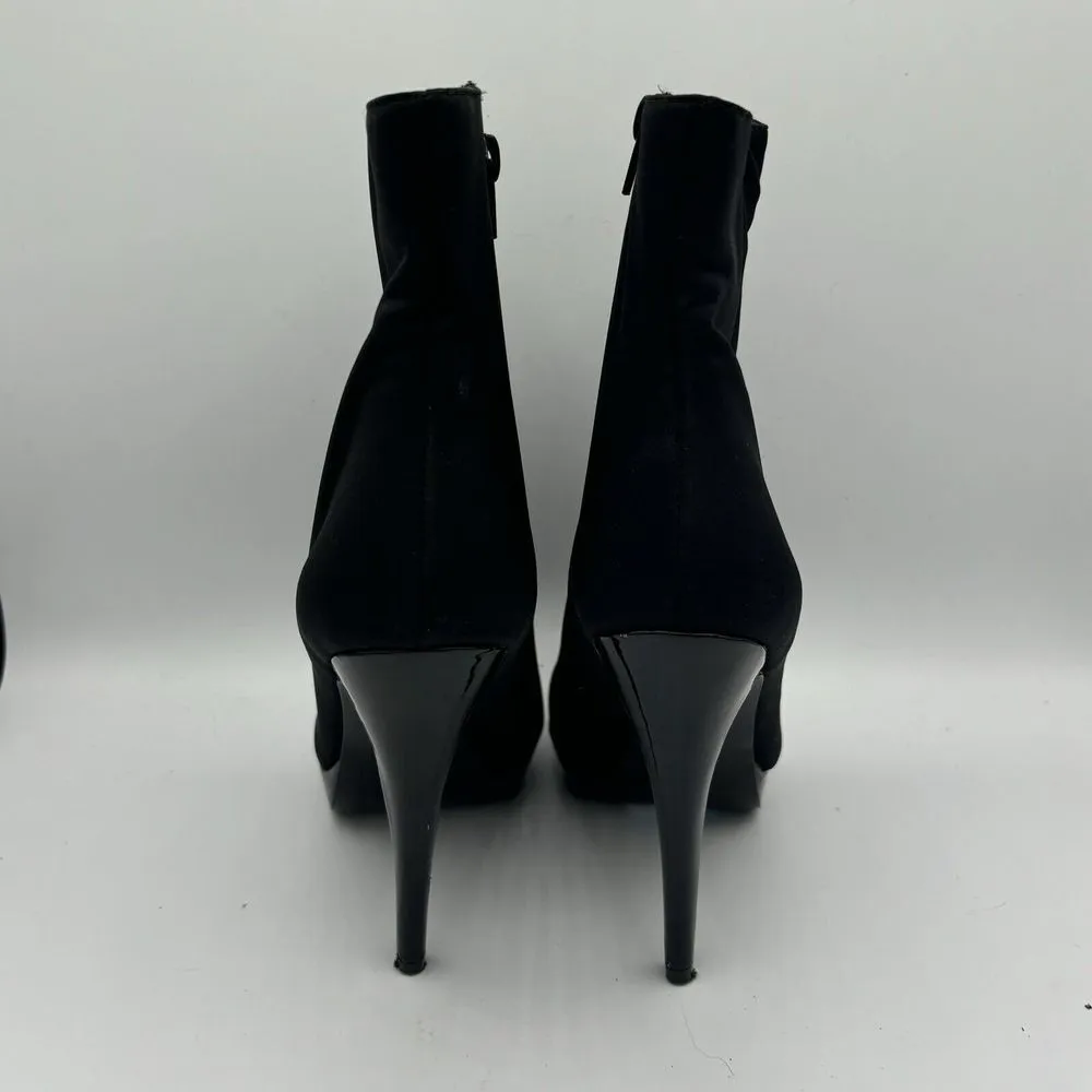 CHARLES by Charles David Bootie Size 6.5 Black - Image 3
