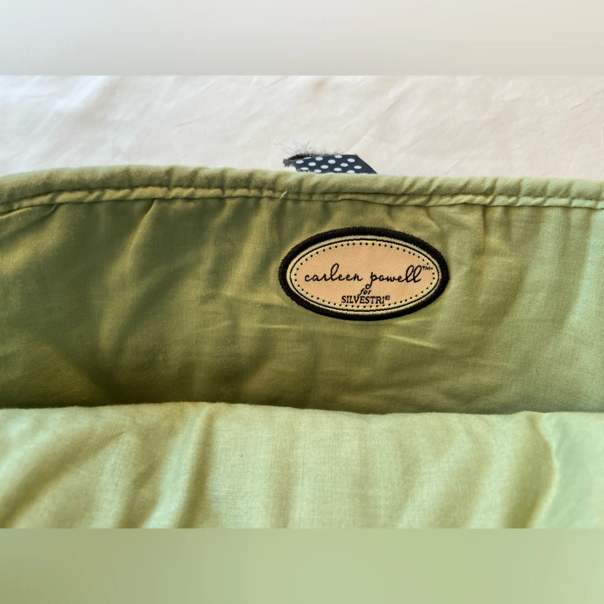 NWT Carleen Powell for Silvestri make up bags‎ set & jewelry, quilted 3 pieces Green - Image 8