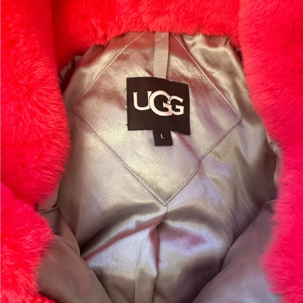 UGG Koko Oversized Faux Fur Short Coat Jacket Soft Luxury NEW - Image 9