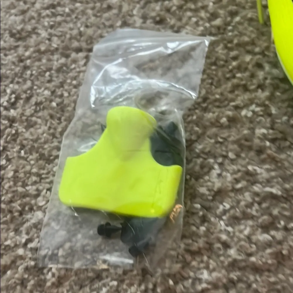 Nike Neon Yellow Sprint Spikes - Image 3