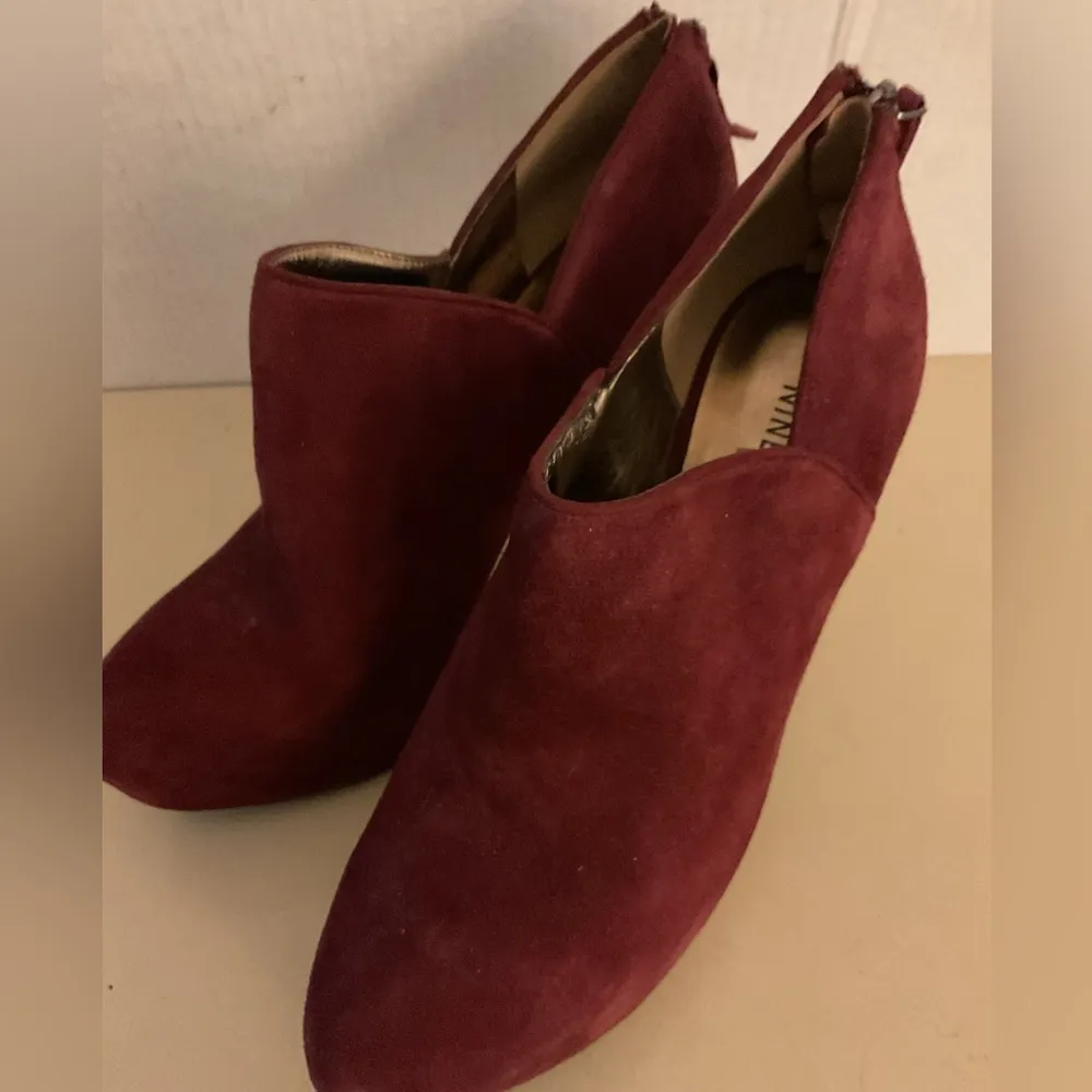 Nine West Women's Suede burgundy platform Heels vintage boots size 8 - Image 9