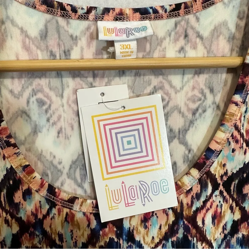 Lularoe Tank Top Lightweight Geometric Plus Size 3XL - Image 2
