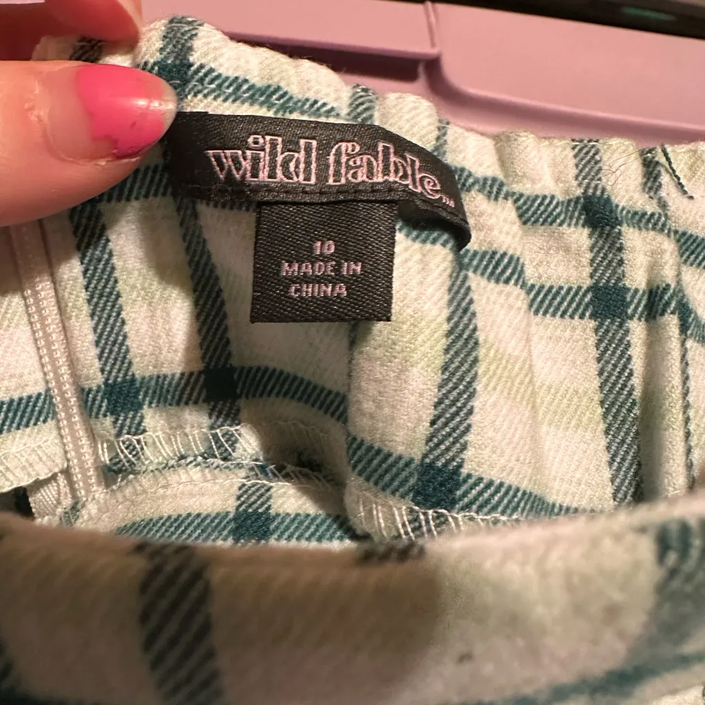 Wild Fable White and Green Plaid Mini Skirt - Image 3