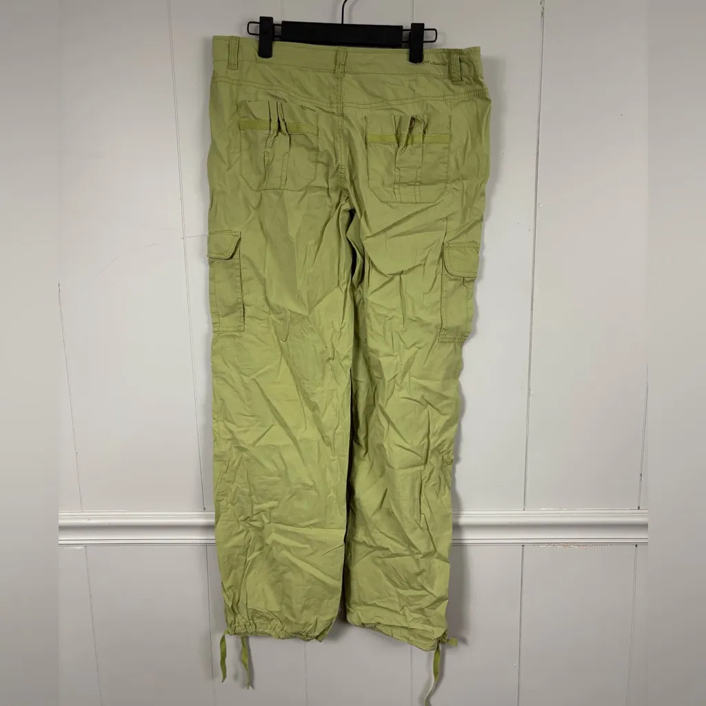 DKNY Jeans Green Cargo Drawstring Utility Jogger Pants Size 6 Outdoor Gorpcore - Image 2