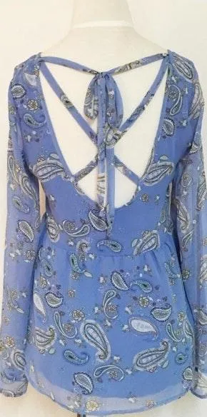 Flared Sleeves Open Back Strap Top - Image 2