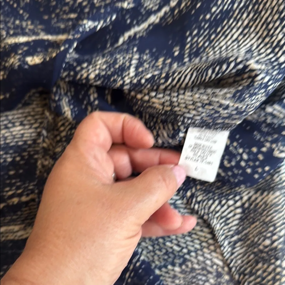 Veronica M Blue Blouse with Elegant Design - Image 8