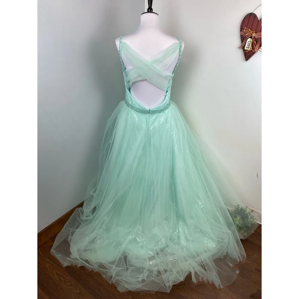 Mac Duggal Mint Tulle Princess Ballgown with Embellished Belt Size 10 $498 67565 - Image 9