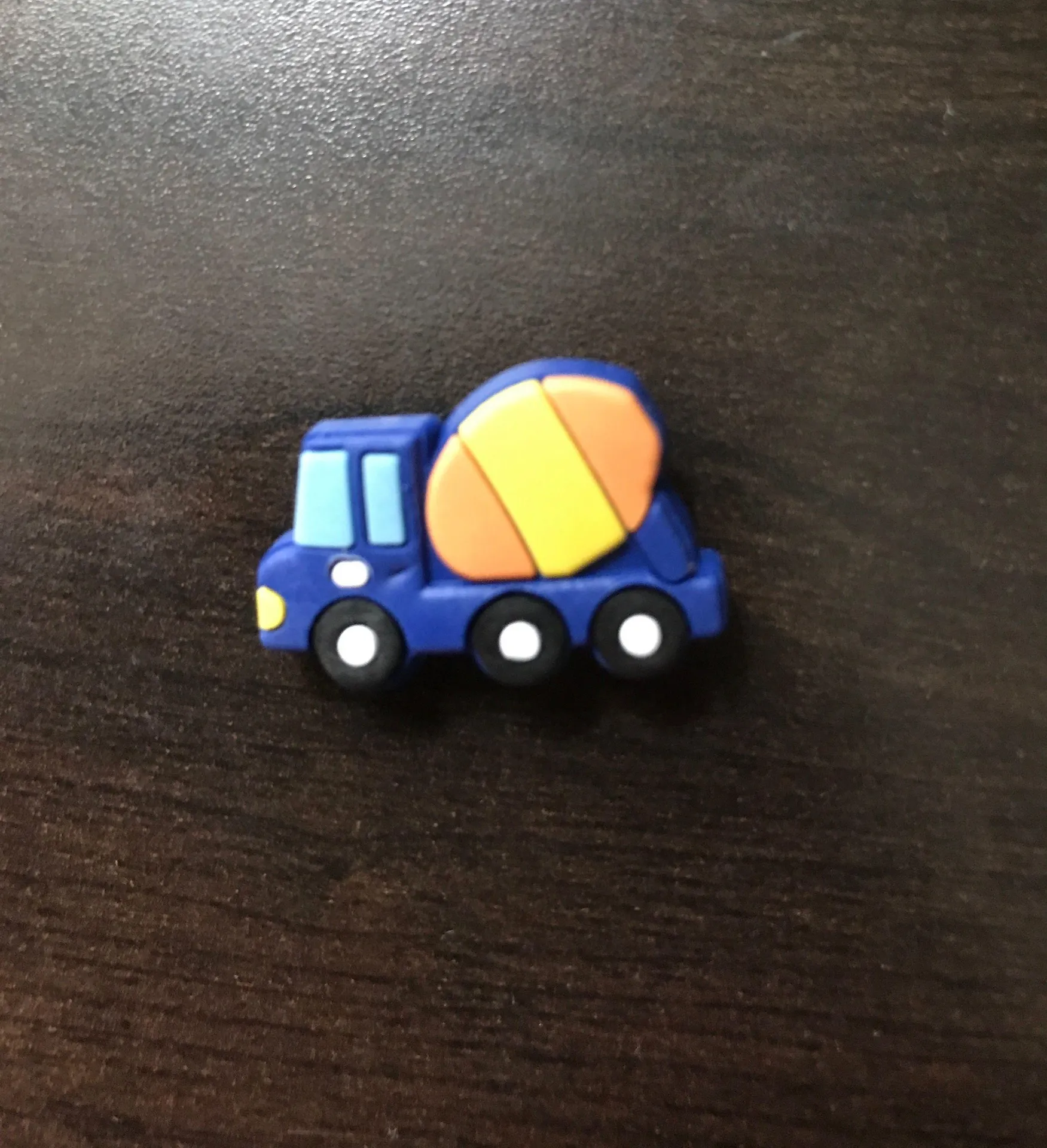 Crocs Truck  Jibbitz - Image 3