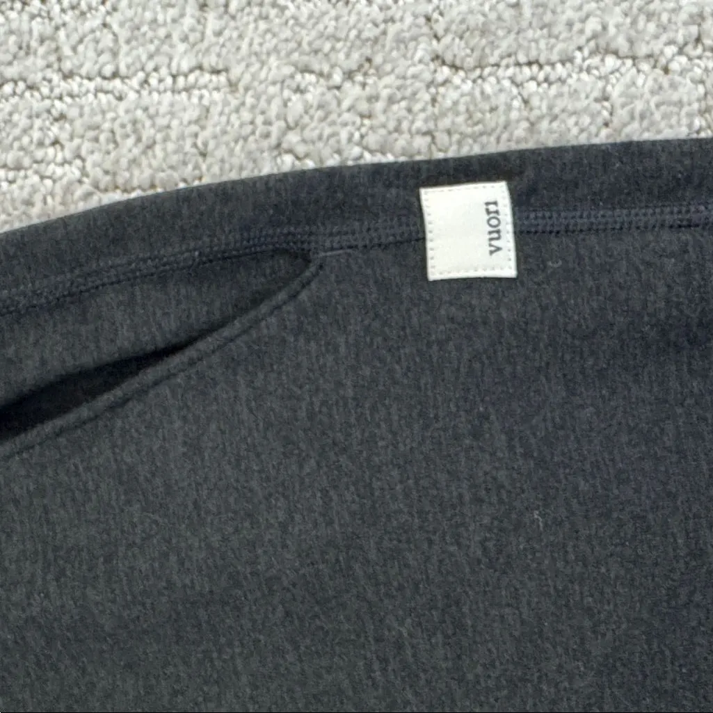 Vuori Performance Jogger black drawstring - Image 4