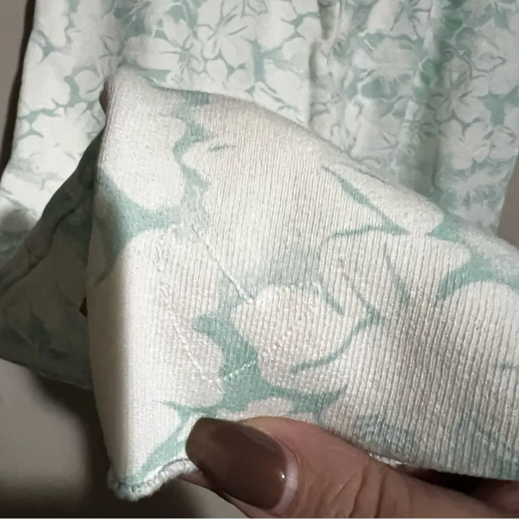 Frank & Eileen Tee Lab Limited Edition Core Crop Floral Ice Blue Sweatpants - Image 9