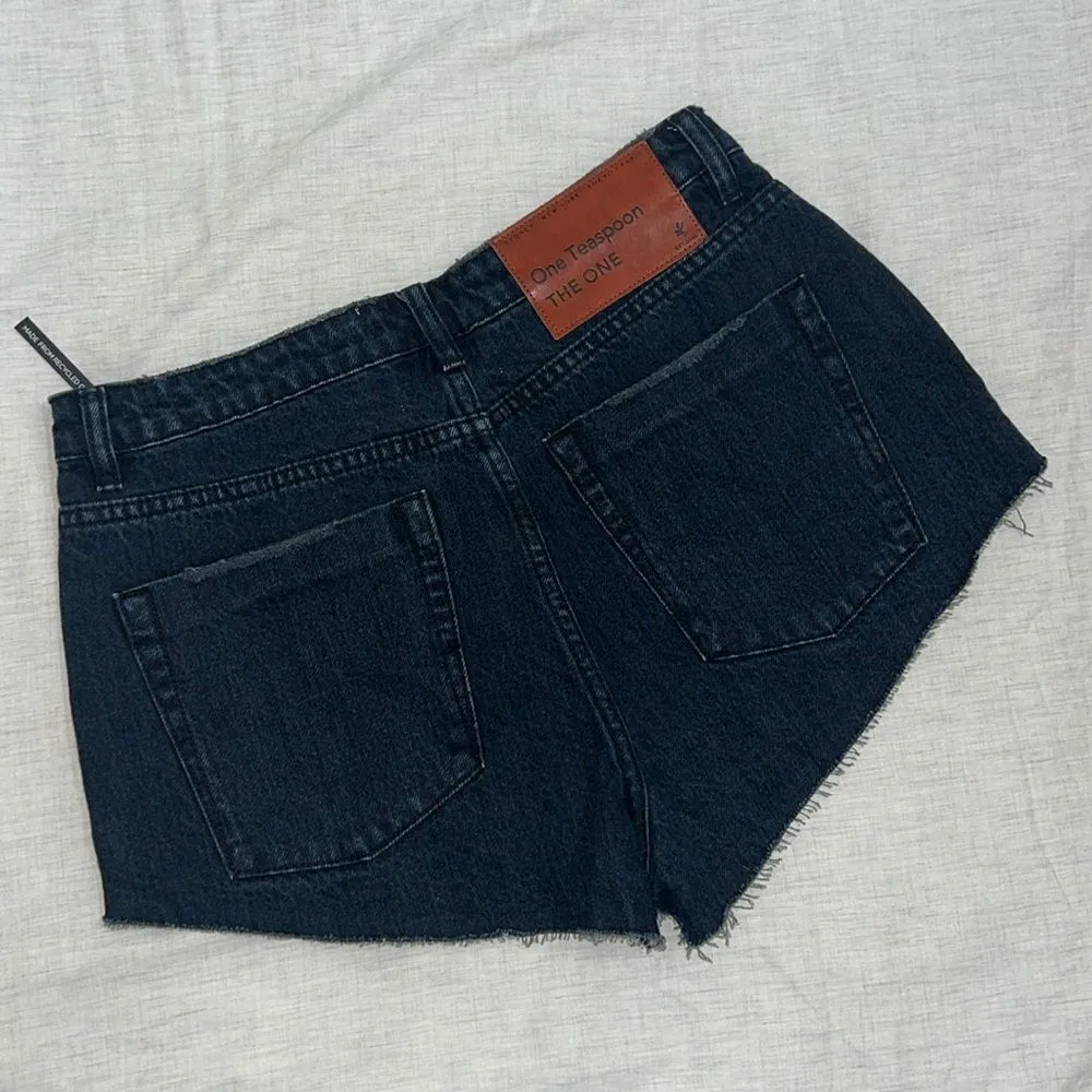 NWT‎ One Teaspoon Cheeky Cut Off Denim Shorts Dark Wash Size 29 - Image 4