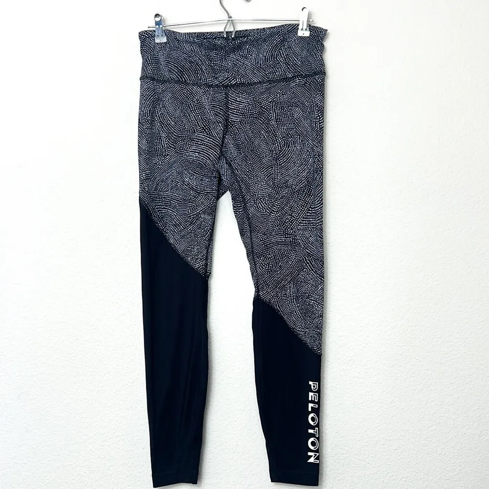 Lululemon X Peloton Speed Wunder Tight Asym Free Spirit Ice Grey Leggings - Image 3