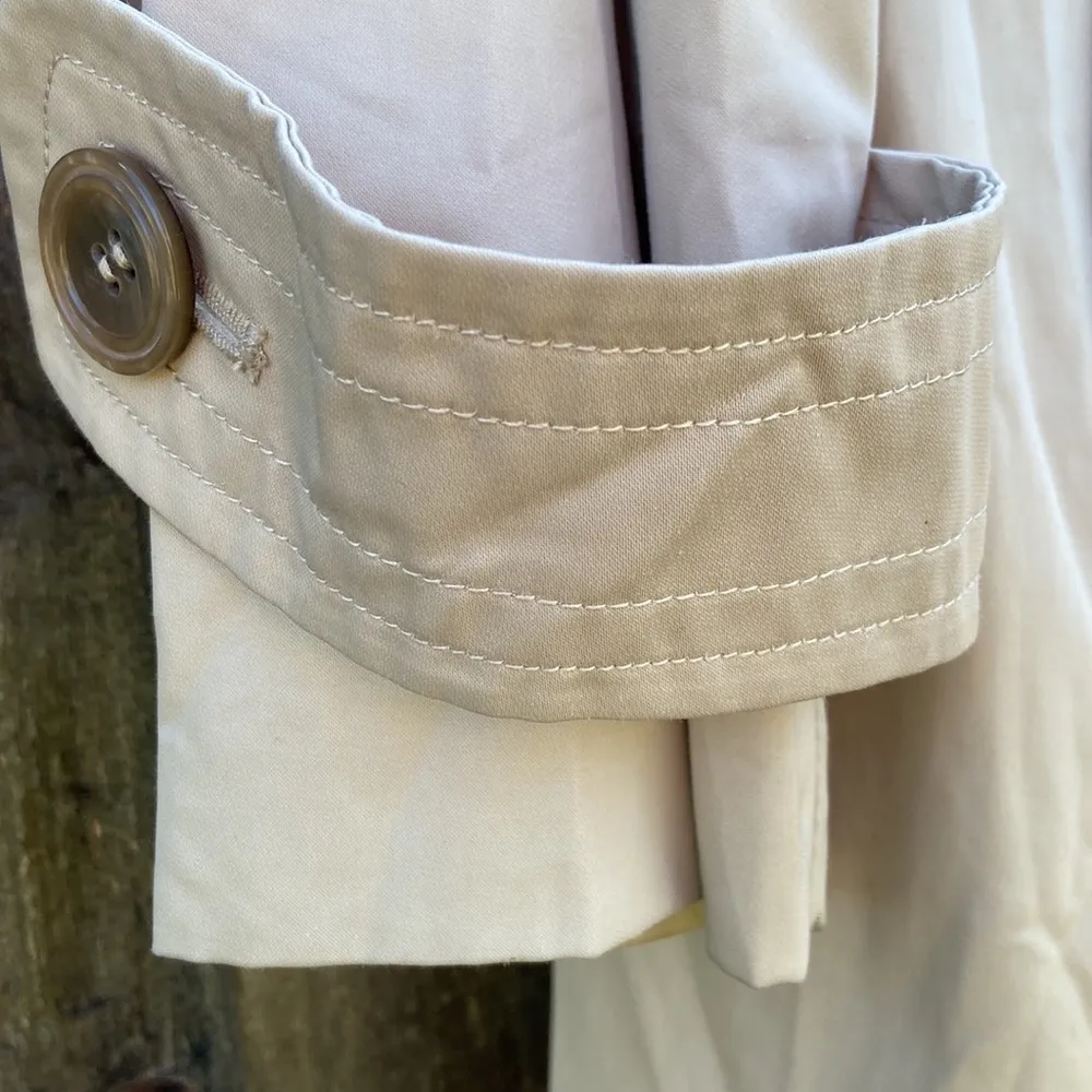 Ellen Tracy Short Trench Coat Size Large NWT - Image 8