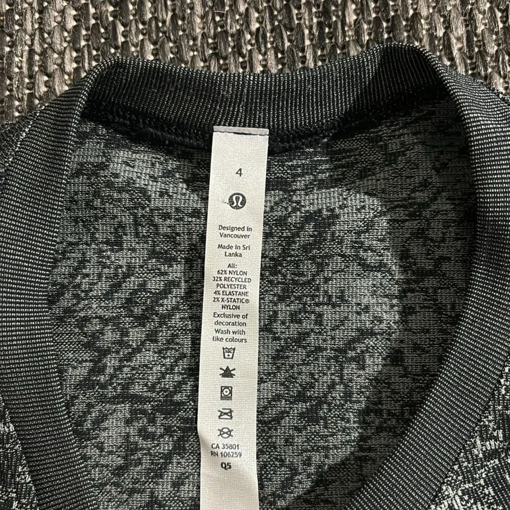 Lululemon Swiftly Breathe long sleeve - Image 3