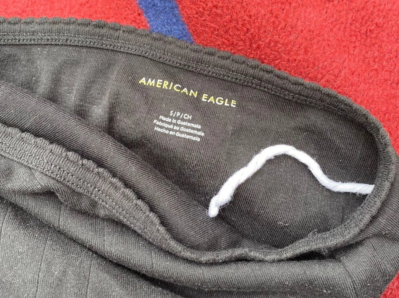 ribbed black halter top - ties at the back of the neck Women’s size small S - Image 3