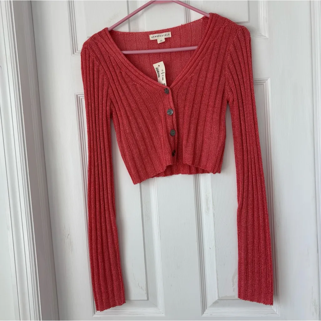 Aeropostale Button-Front Cropped V-Neck Pink Knit Cardigan - Image 2