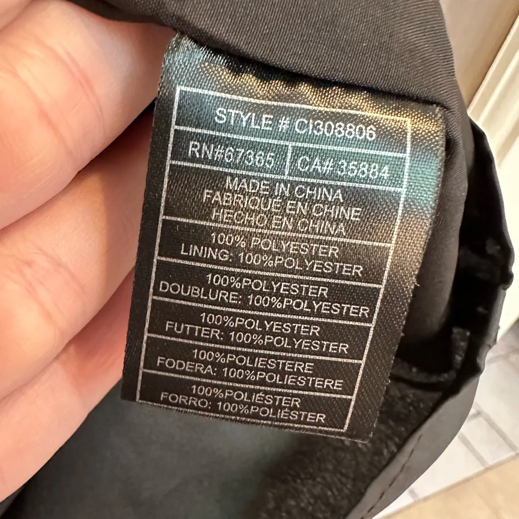 Cupcakes and Cashmere Lexy Off Shoulder Elegant Black Dress Size 8 Medium NWT - Image 10