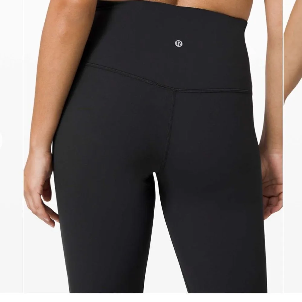 Lululemon Align Super High-Rise Crop *Crushed Velvet
Black - Image 2