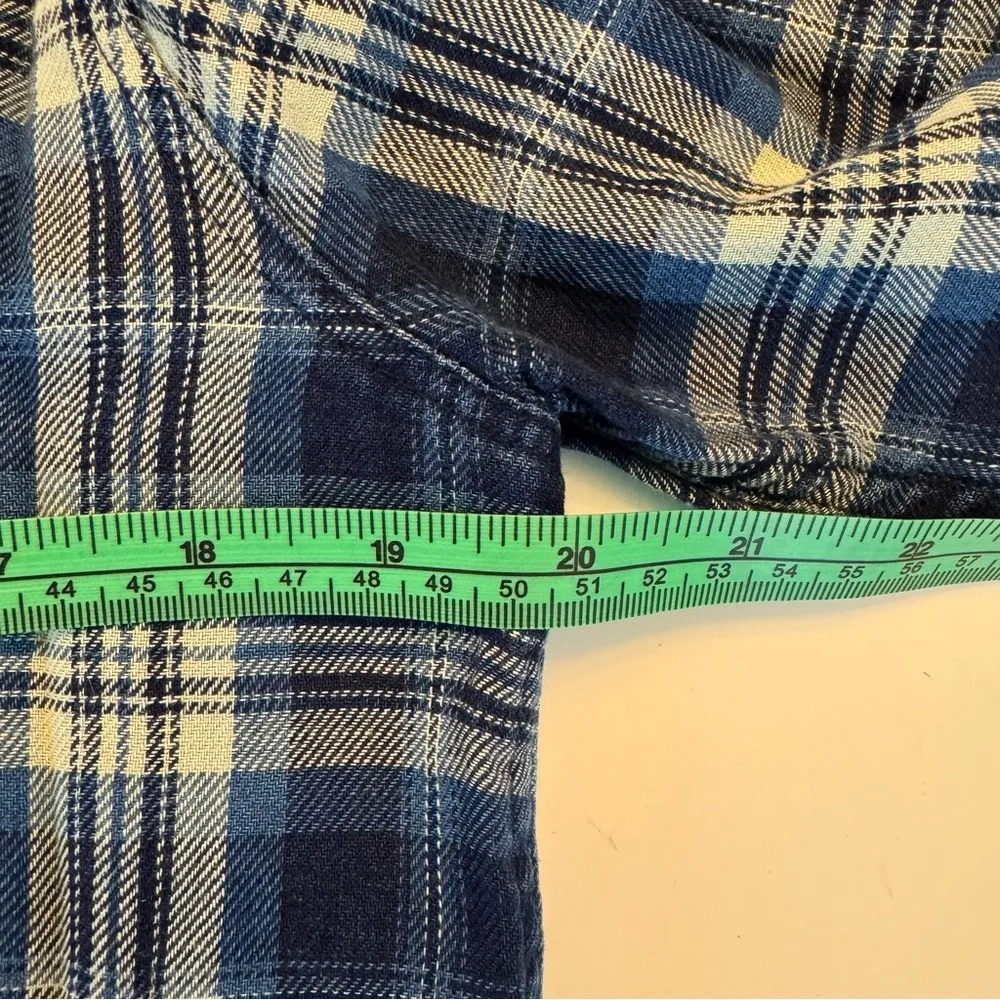 American Eagle AE Boyfriend Fit Flannel Pearl Snap Blue Plaid Medium Gorpcore - Image 5