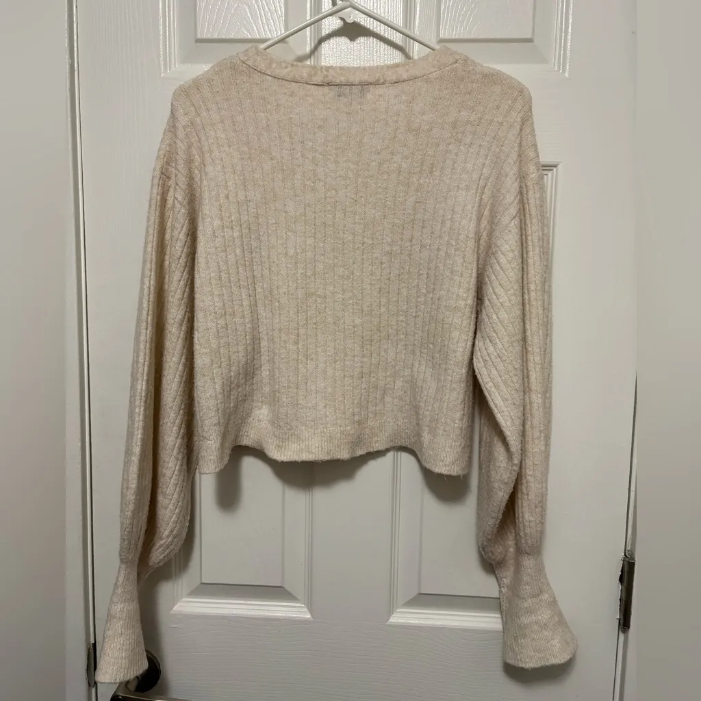 Topshop Ivory Cream Rib Knit V-Neck Wool Blend Cropped Cardigan Sweater - Image 10