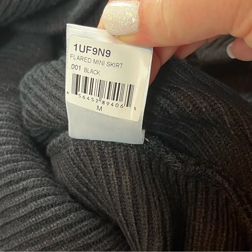 Anthropologie Tracy Reese Womens SZ Medium Black Flared Mini Skirt Knit Midi NEW - Image 4