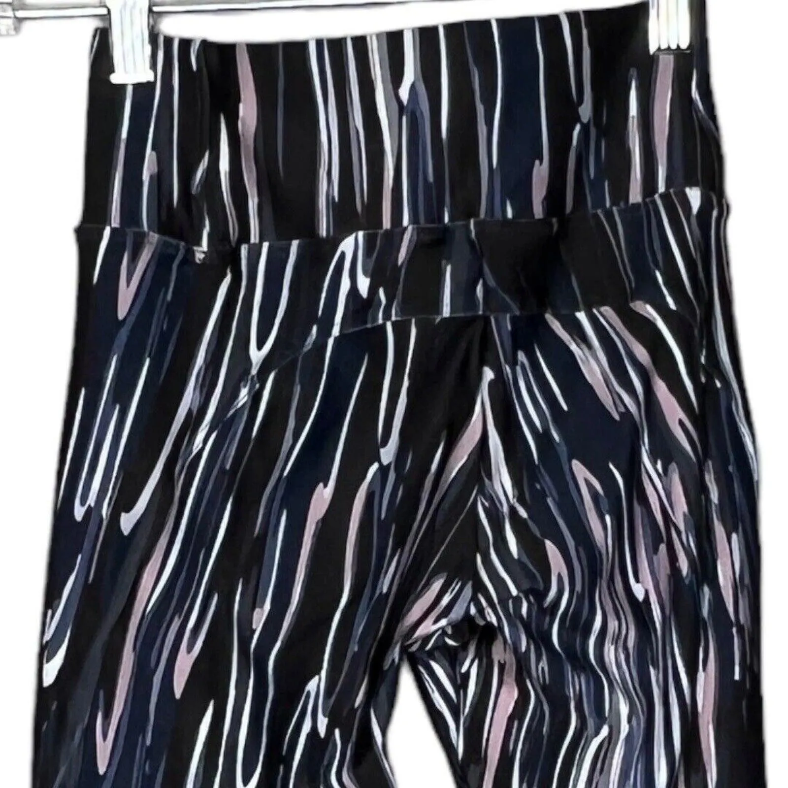 925 Fit Leggings Womens Small Black White‎ Pink Stripe Casual Workout Athleisure - Image 4